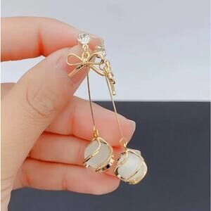 NEW - Vintage style bowknot dangle drop earrings, coquette bow earrings